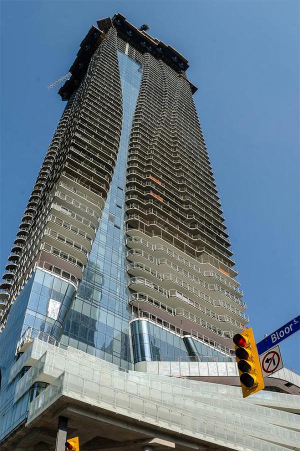 http://www.hariripontarini.com/wp-content/uploads/2015/06/One-Bloor-Urban-Toronto-26-Floor-Project-update.jpg