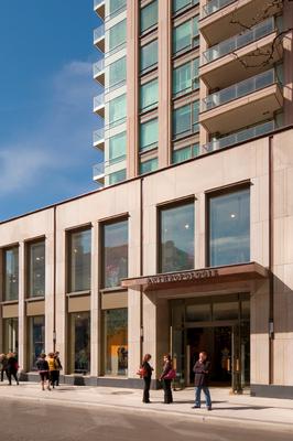 100YorkvilleAtBellair Row2A
