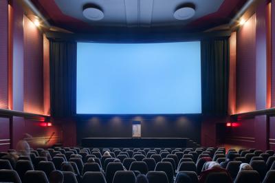 BloorHotDocksCinema Row5