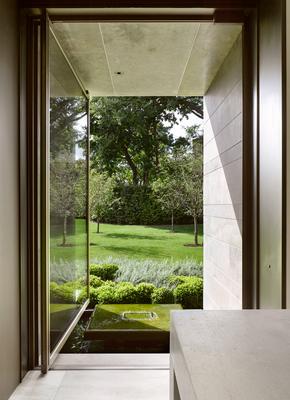ForestHillHouseWindow