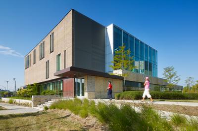 IntegratedHealthScienceCampus Row8