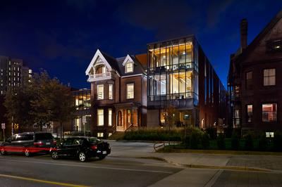 MaxGluskinHouse Row8