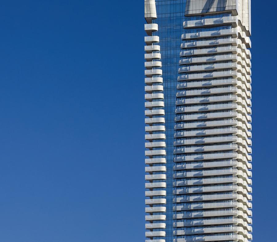 OneBloor Row8B